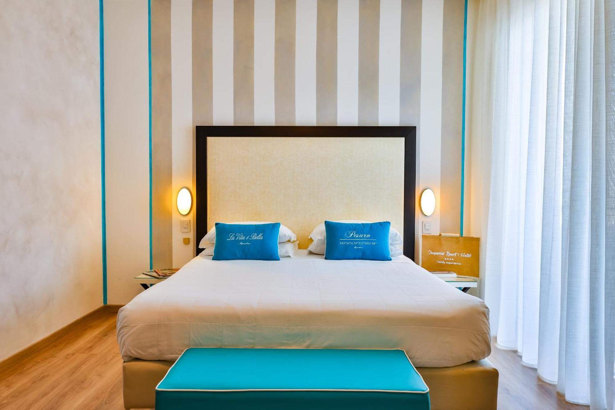 Unahotels Imperial Sport Hotel Pesaro Exteriör bild